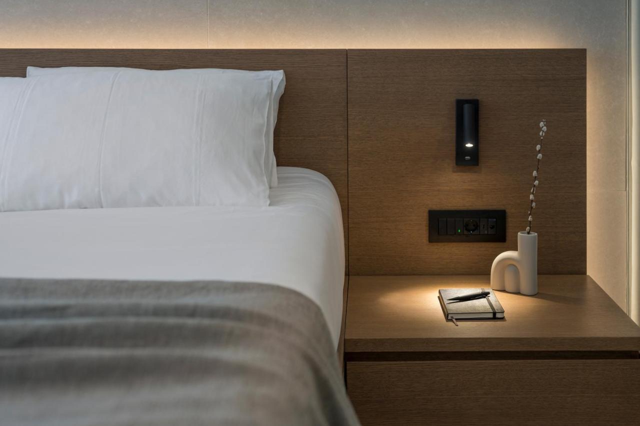 Deluxe Room,1014667261:JPEG
