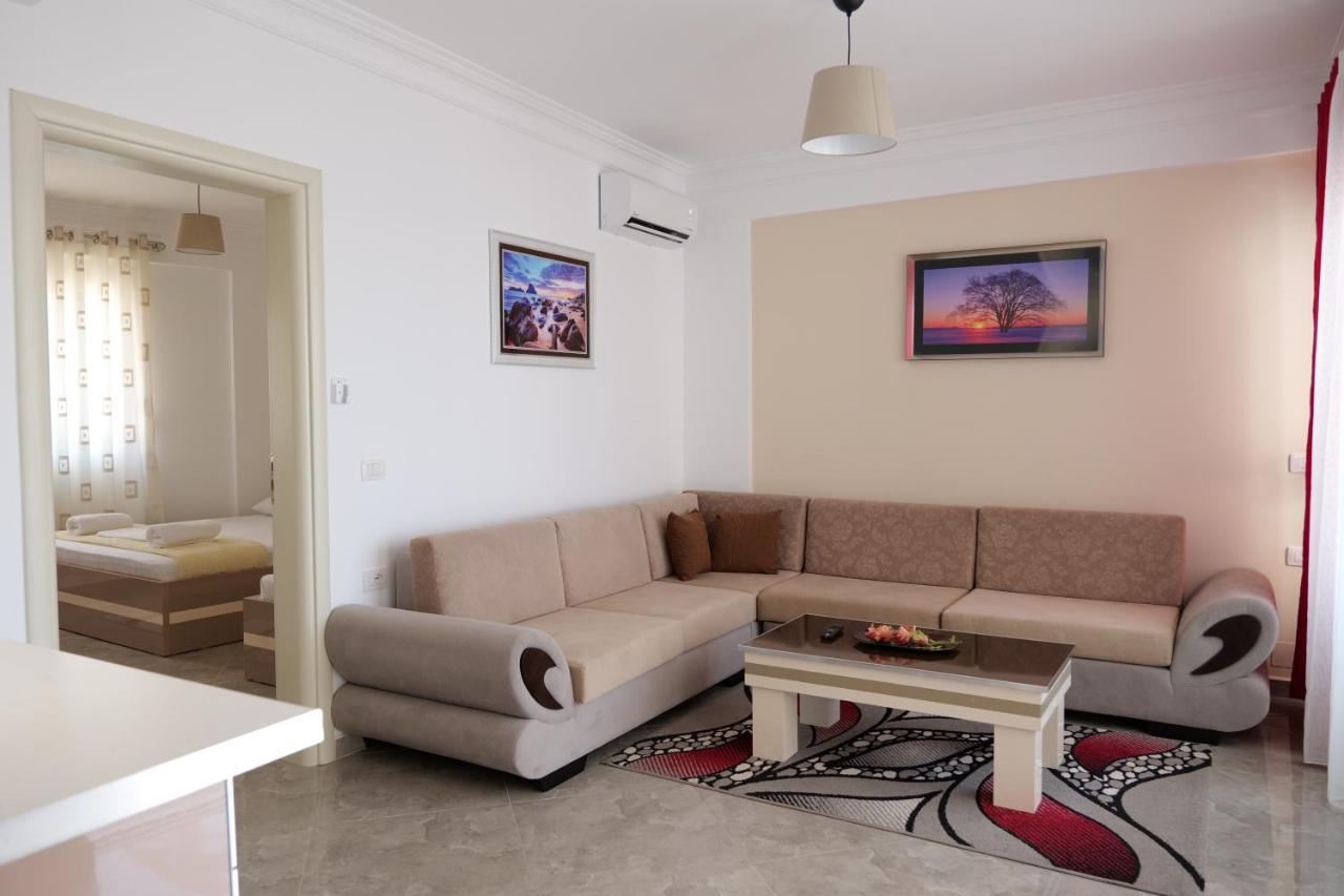 Family Room with Sea View,1387898876:JPEG
