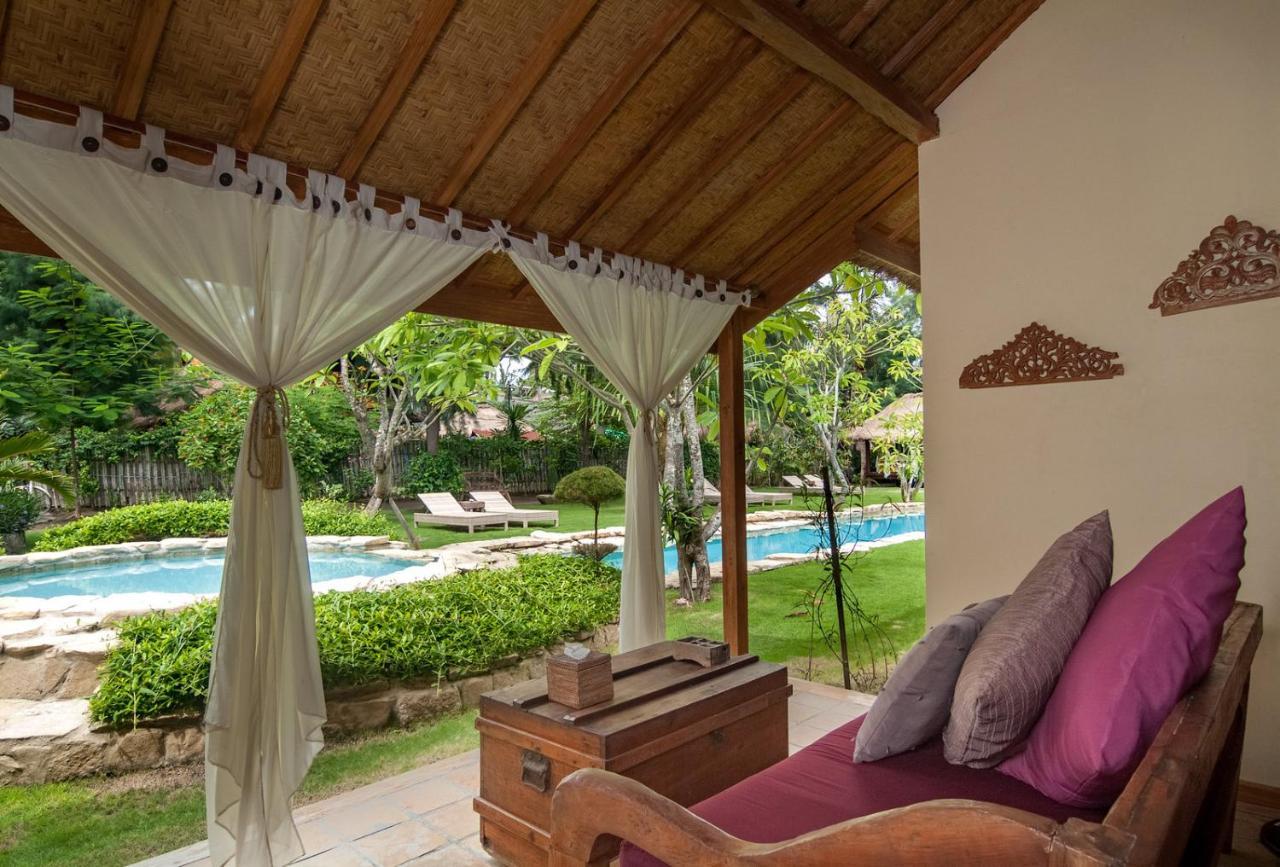 King Room Pool View