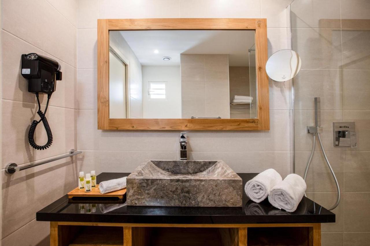 Deluxe Junior Suite