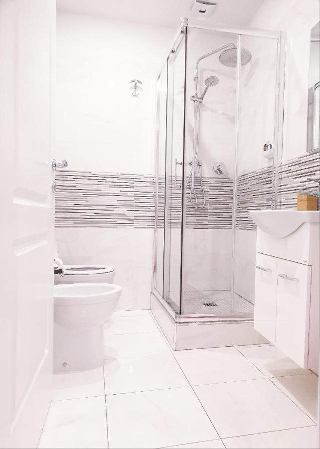 Double Room Balcony Private Bathroom,1053993019:JPEG