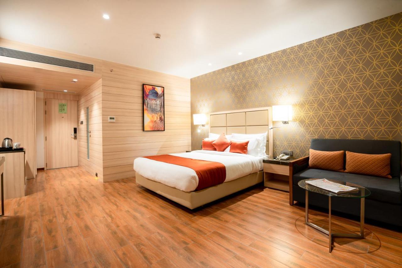 Premier Double or Twin Room,1074172708:JPEG