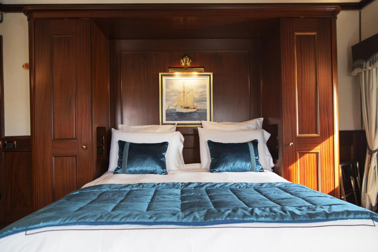 Premium Room with Lagoon View