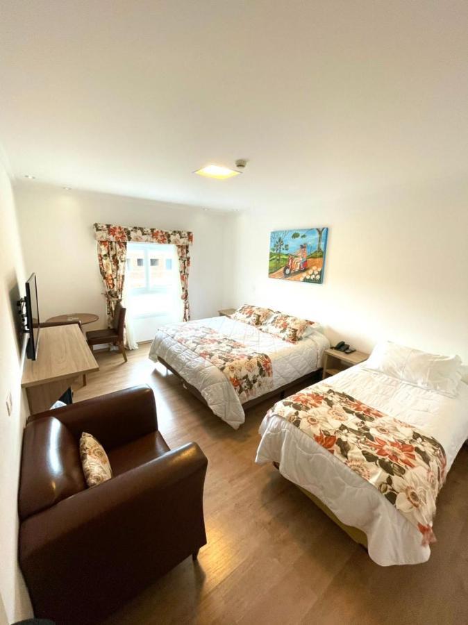Luxury Triple Room,1085310964:JPEG