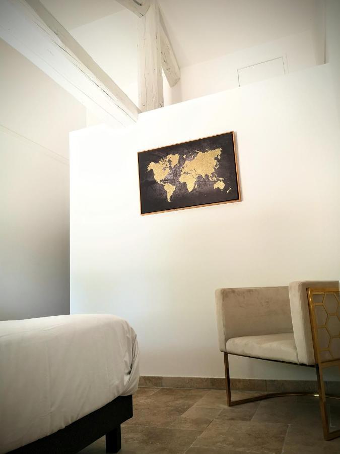 One-Bedroom Apartment,1116970572:JPEG