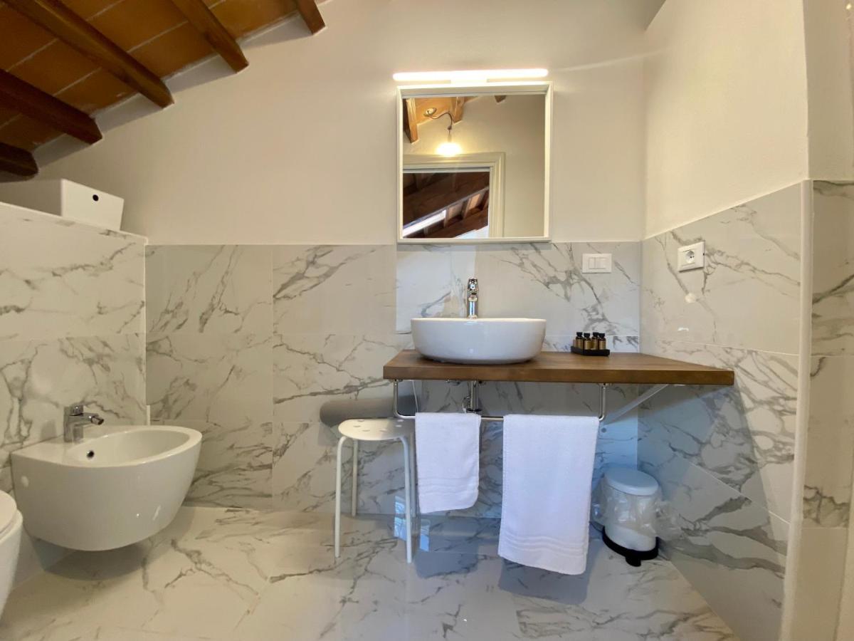 Camera Matrimoniale con Bagno Privato