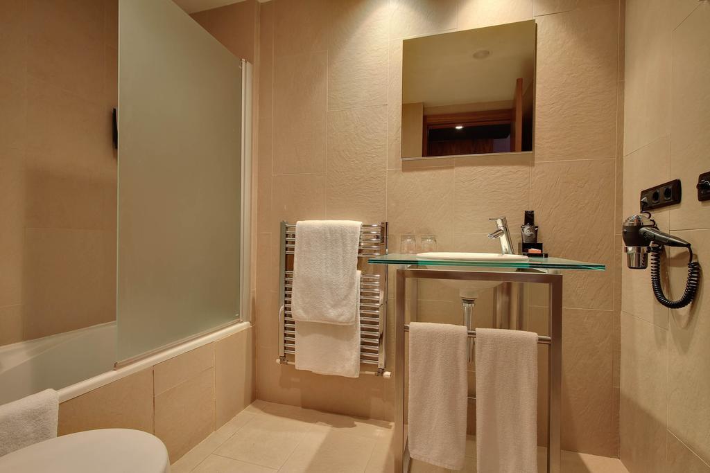 Habitación Doble con cama supletoria