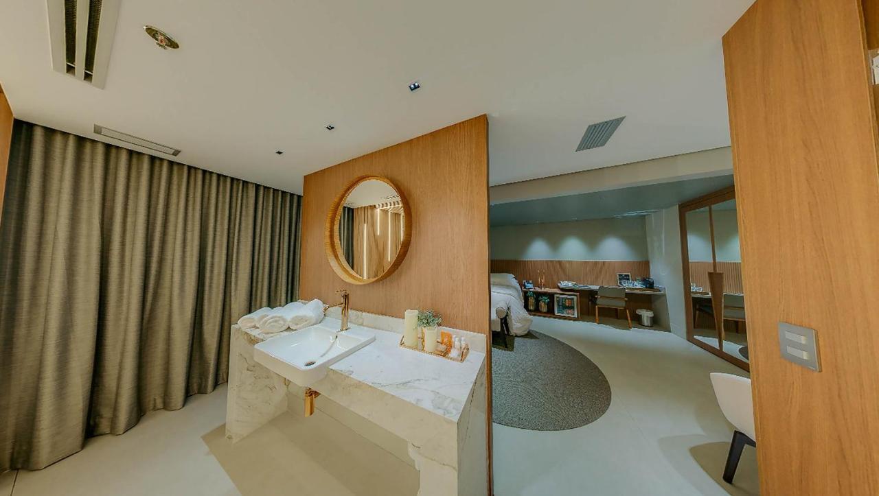 Deluxe Queen Suite,1322649745:JPEG