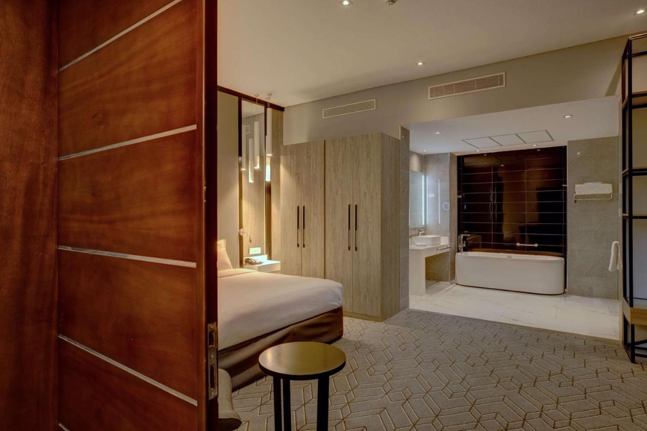 Suite con vistas a la piscina