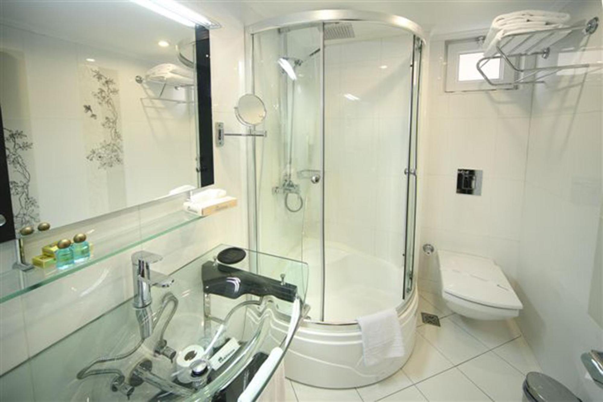 Habitación Doble con baño - 1 o 2 camas