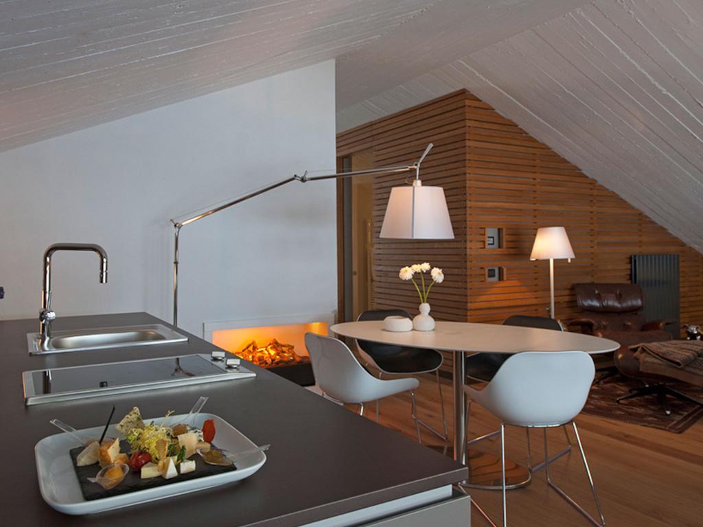 One-bedroom Loft Apartment