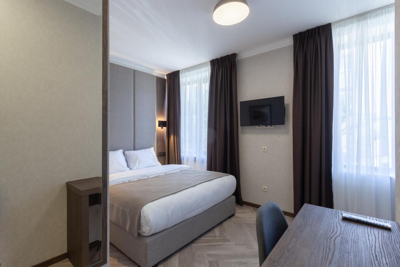 Kamer met Queensize Bed