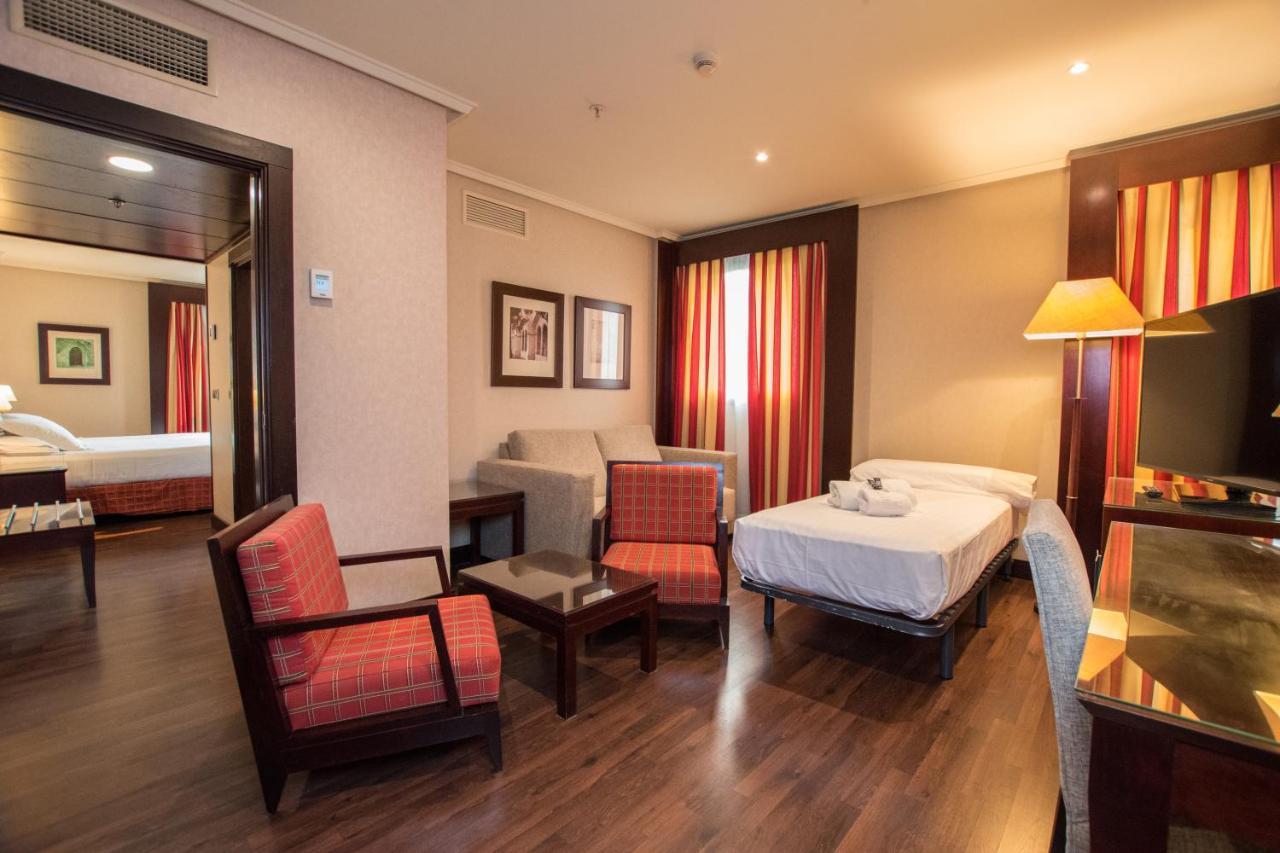 Junior Suite with Extra Bed,1272639520:JPEG