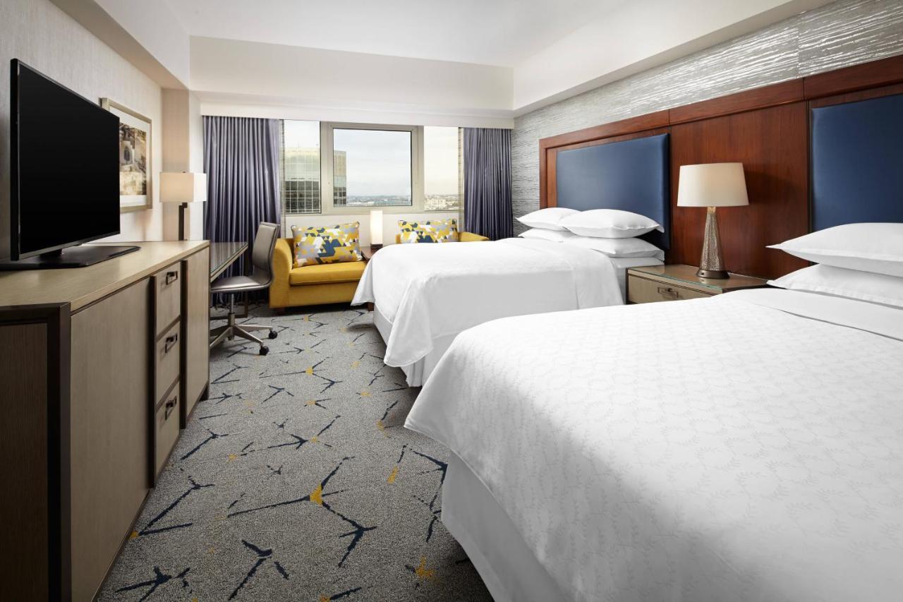 Concierge level Guest room 2 Queen,1542389830:JPEG