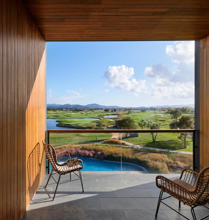 Chambre Double ou Lits Jumeaux Supérieure avec Vue sur Golf et Terrasse