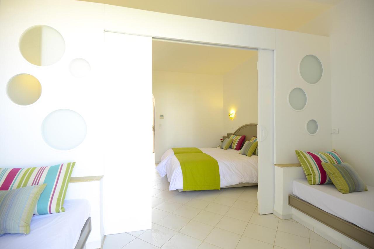 Habitación Familiar con vistas al jardín
