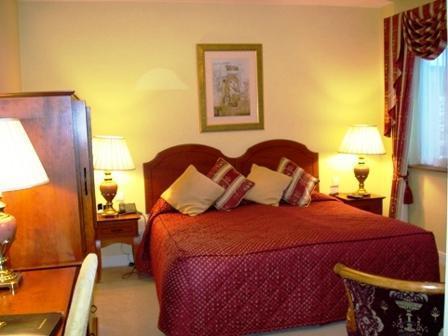 Deluxe Double Room with Garden View
