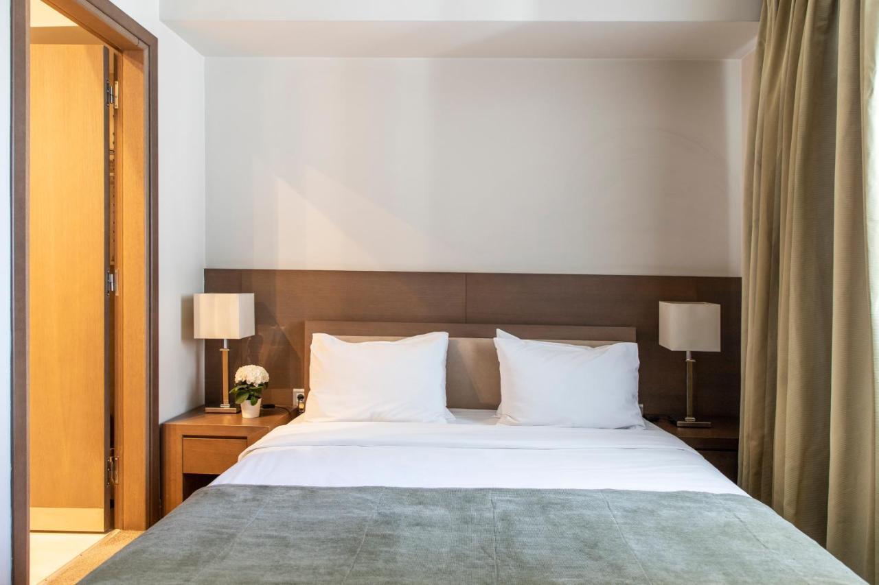 2 Double Rooms with Interconnecting Door,1178385034:JPEG