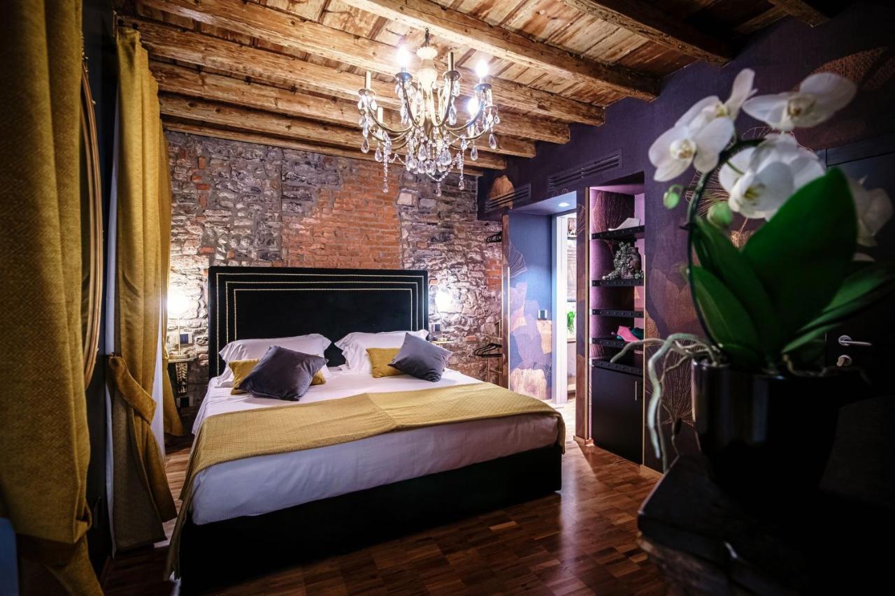 Quarto com Cama King-size