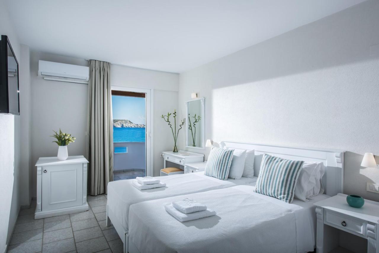 Twin Room with Sea View,1746891384:JPEG