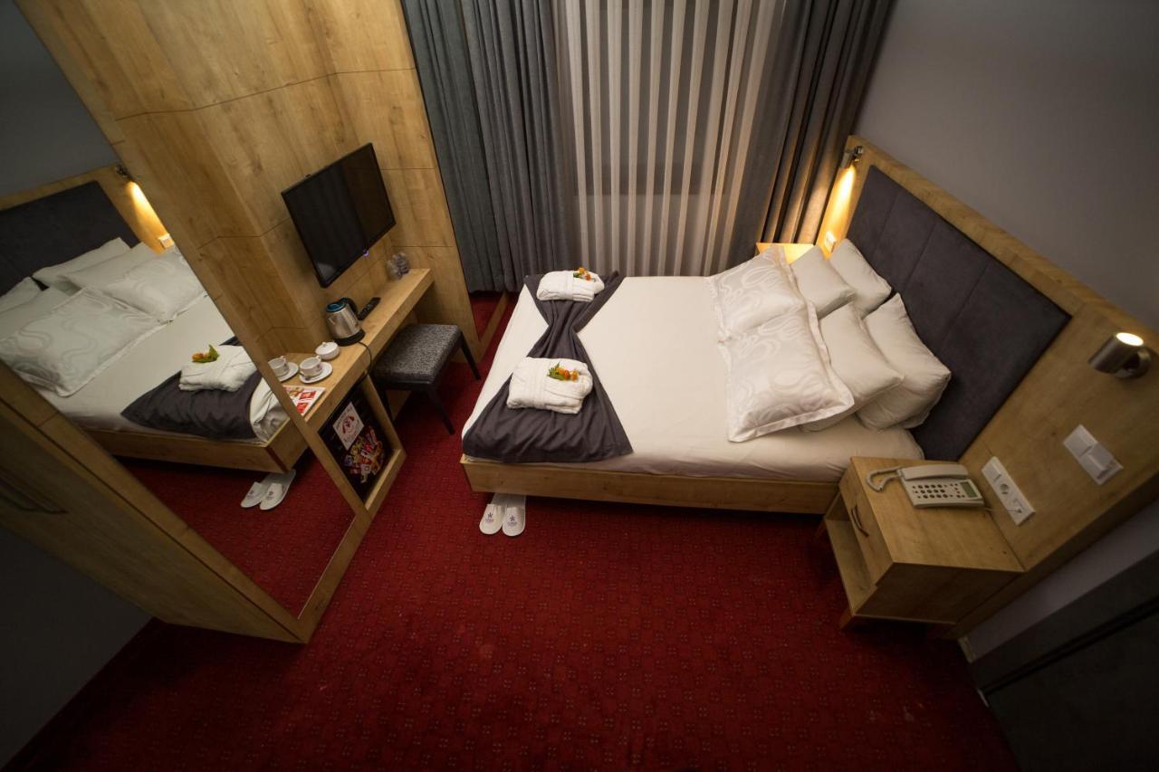 Economy Double or Twin Room,1200674296:JPEG