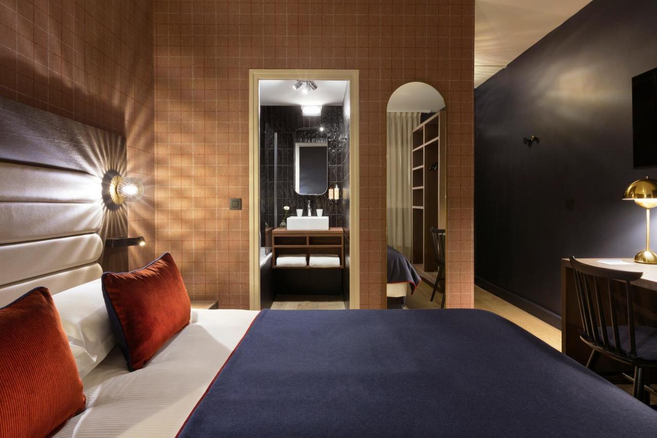 Double or Twin Room Without View