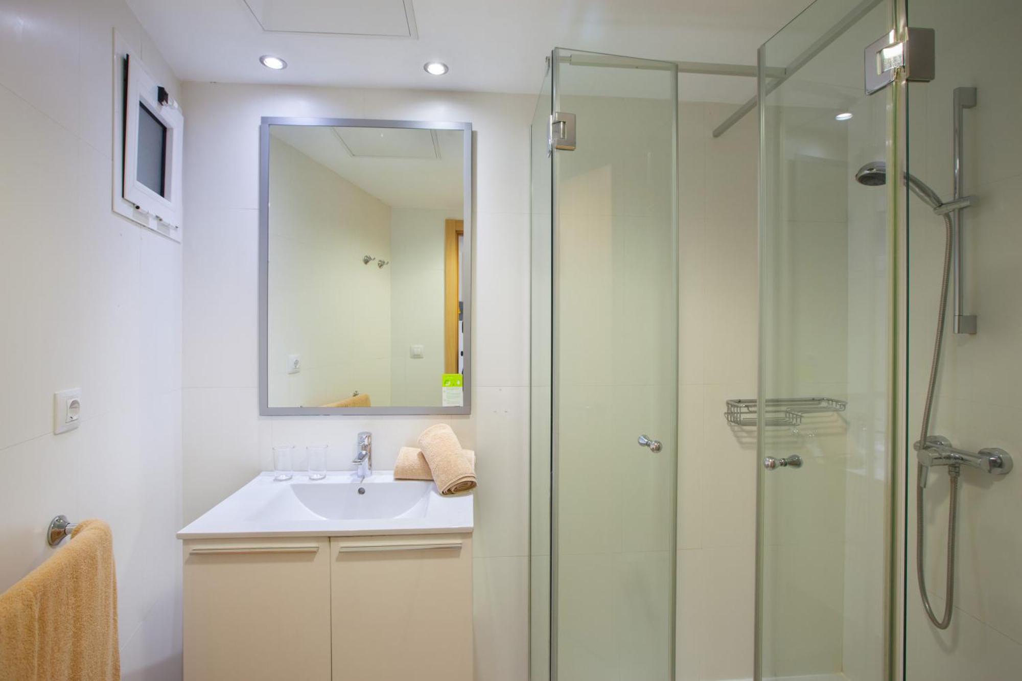 Studio (1 Adult)