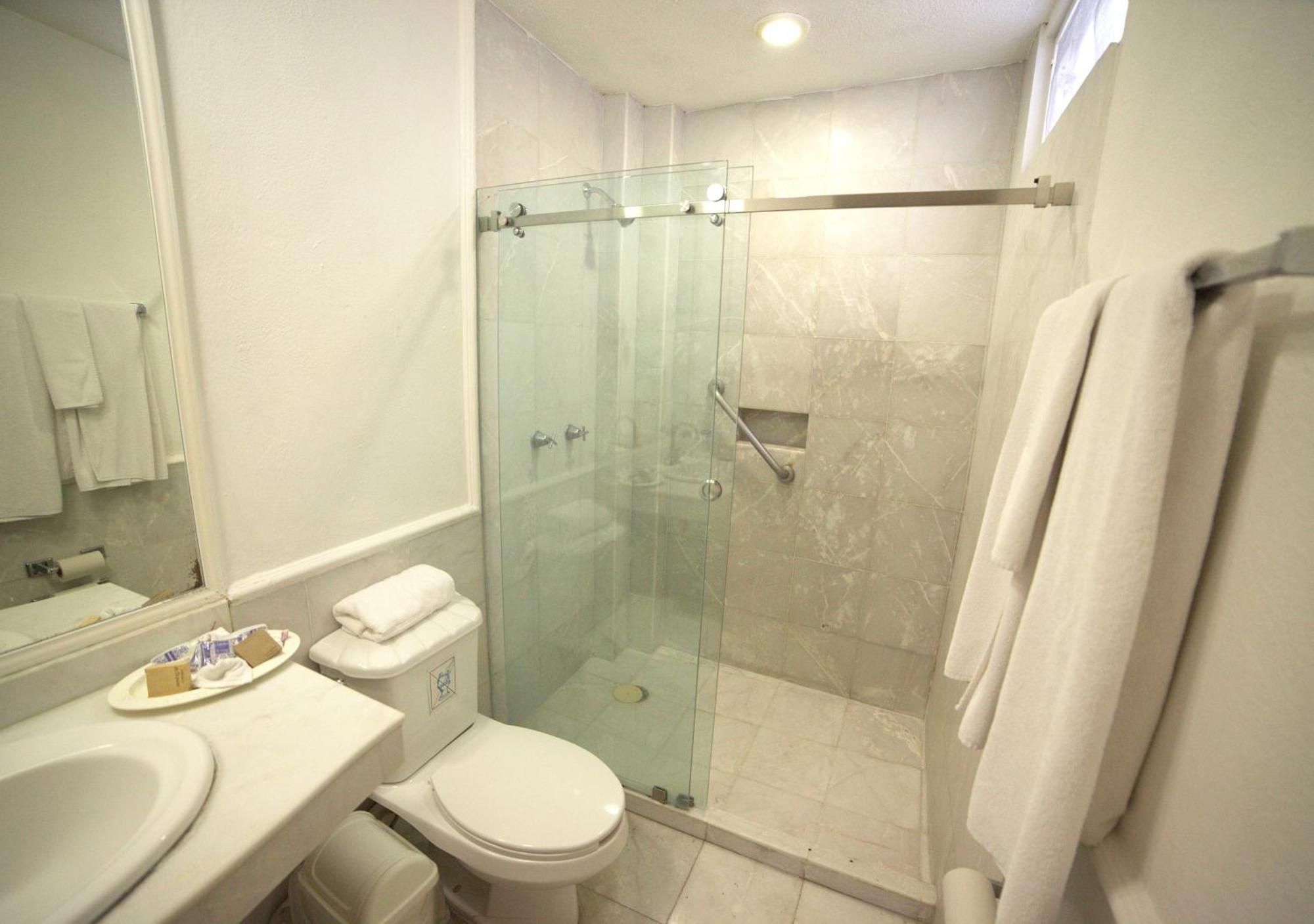 Standard King Room,1208251723:JPEG
