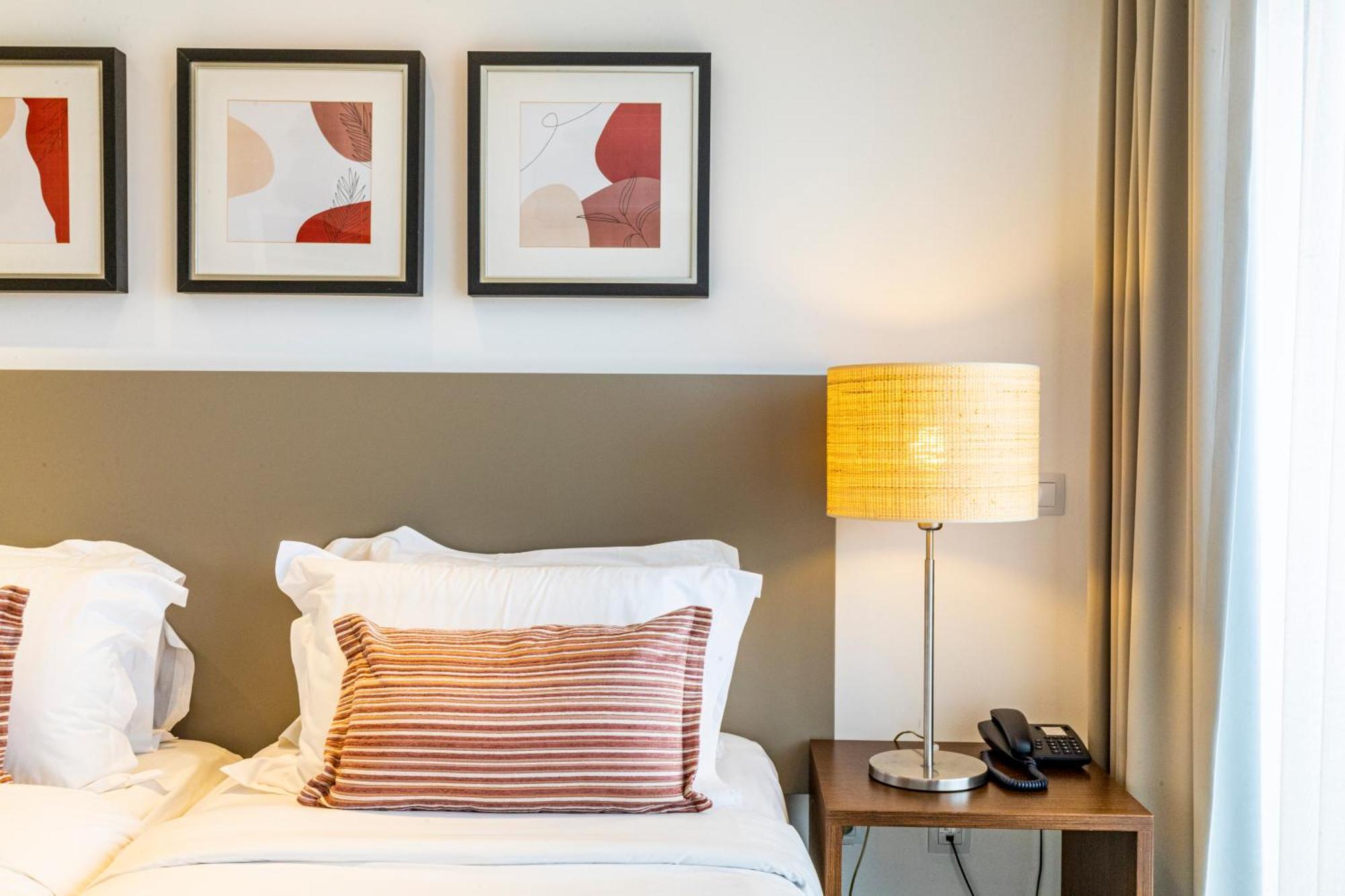 Two-Bedroom Apartment,1368308492:JPEG