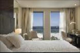Superior Executivo com Cama Casal