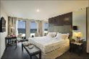 Superior Executivo com Cama Casal