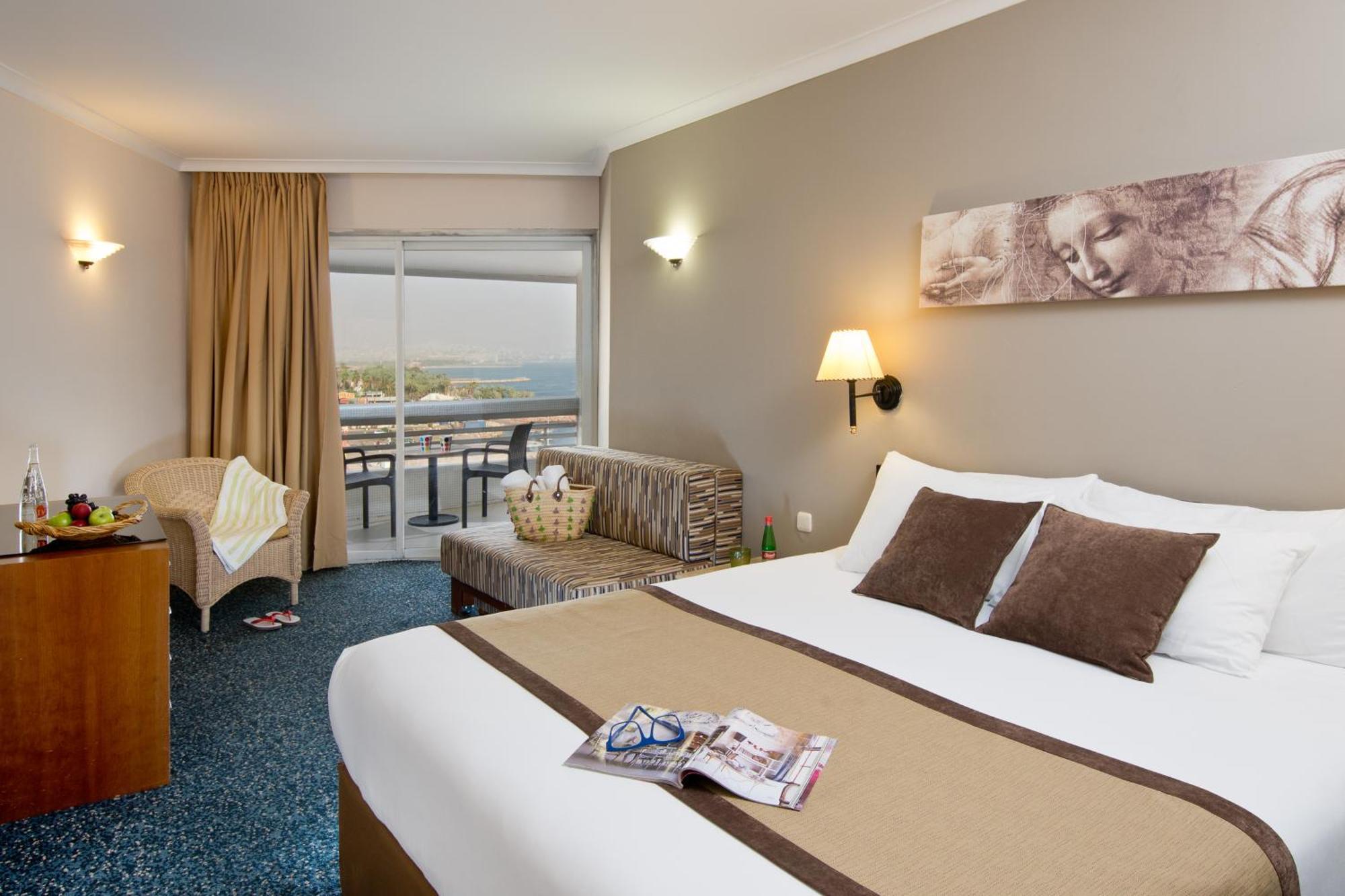 Chambre Supérieure - Étage Supérieur - Vue Partielle sur Mer