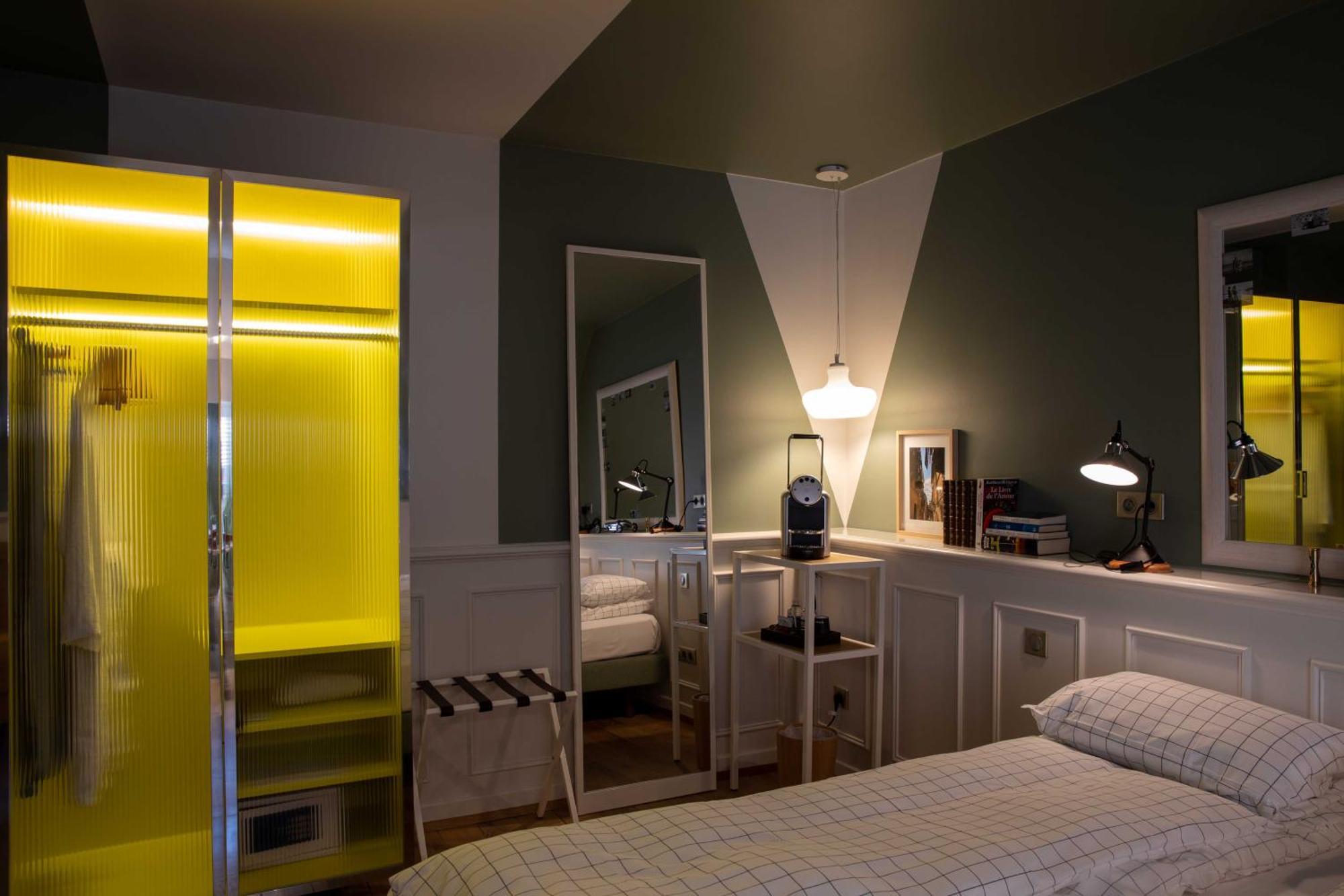 Executive Double Room with Sofa Bed,1215406333:JPEG