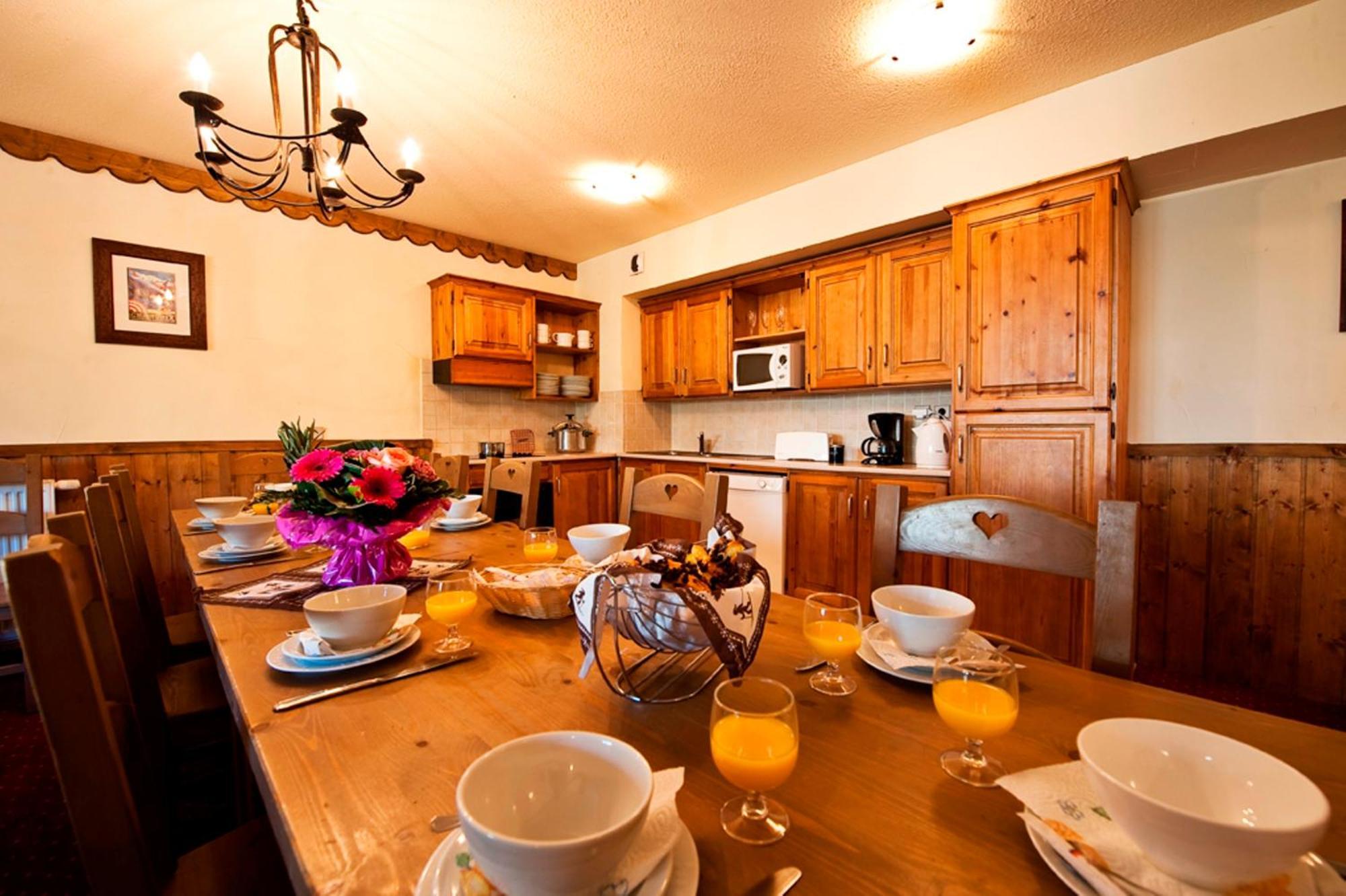Apartment (10 - 12 Adults),123506842:JPEG