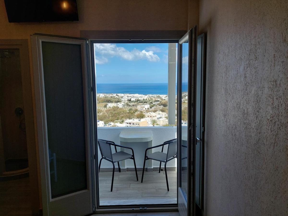 Habitación Doble con balcón y vistas al mar