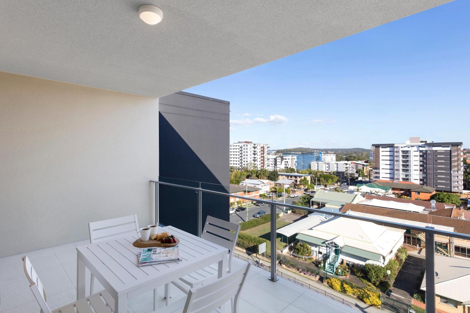 One-Bedroom Apartment,1220326912:JPEG