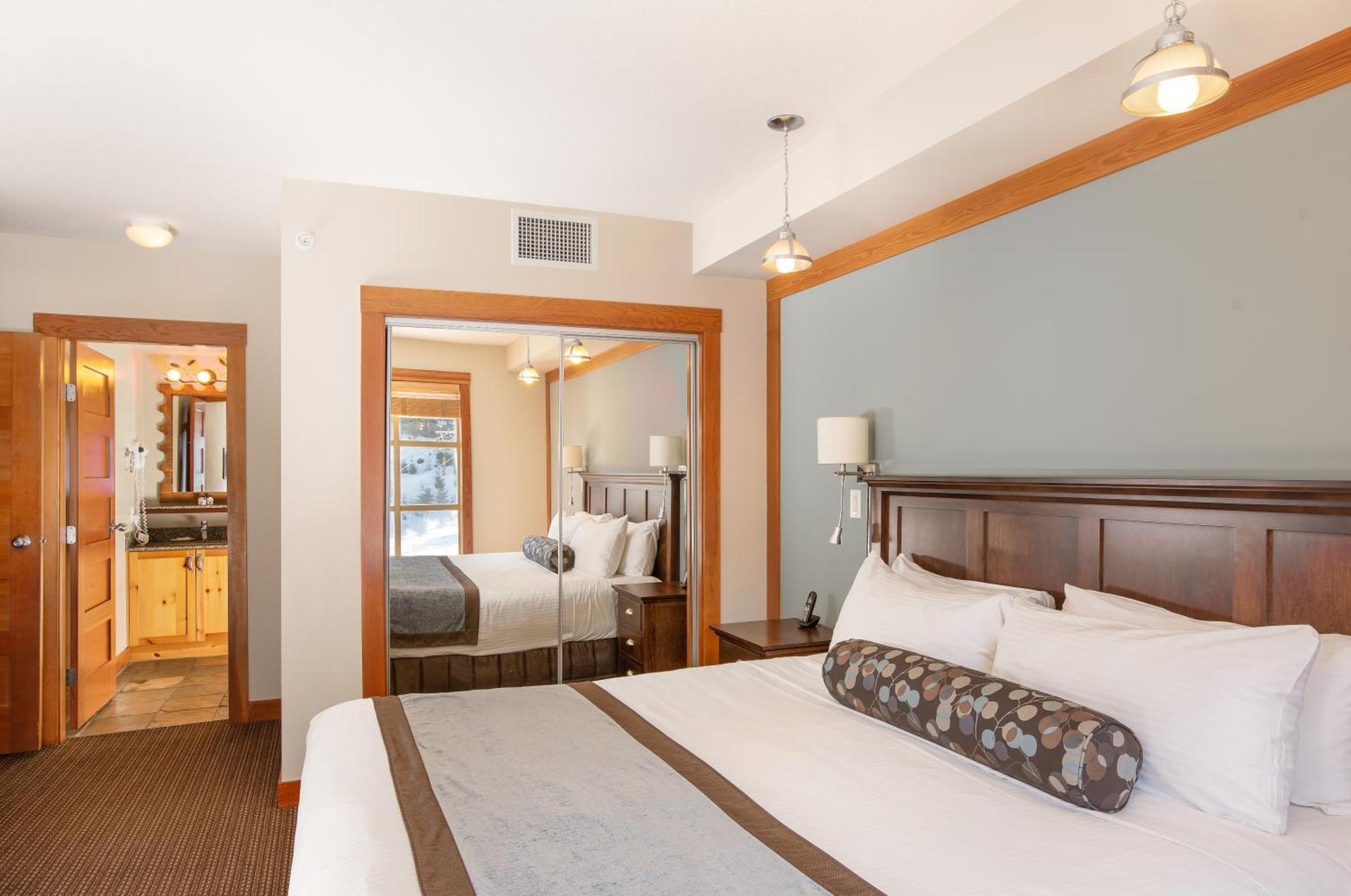 Two-Bedroom Apartment,1220967982:JPEG