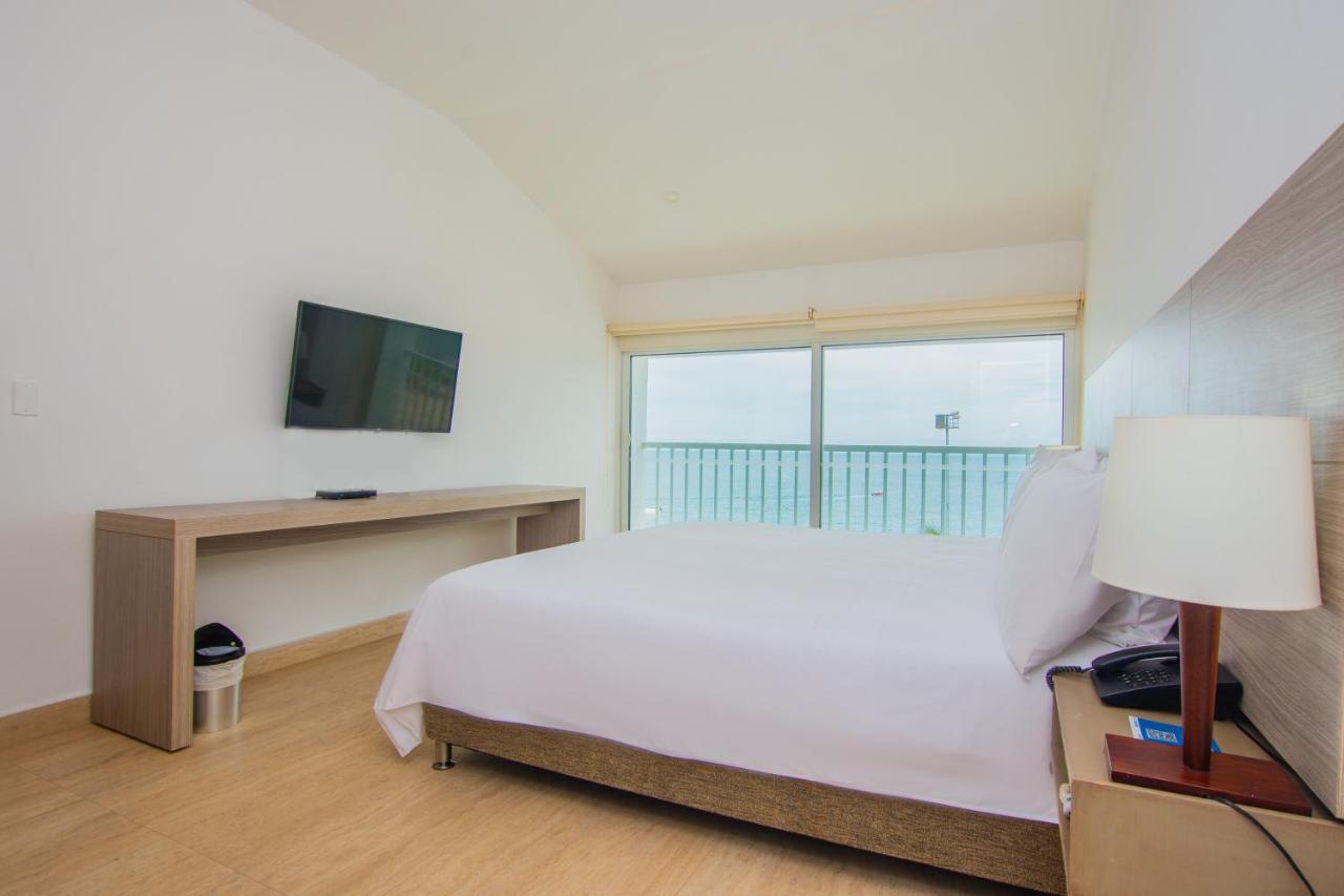 Suite with Sea View,1233867812:JPEG