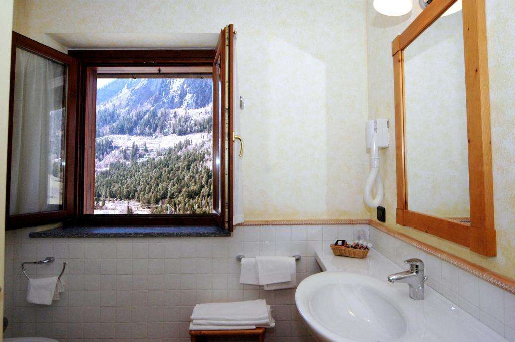 Quadruple Room,128898978:JPEG