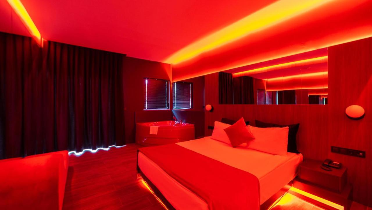Queen Room Spa Bath