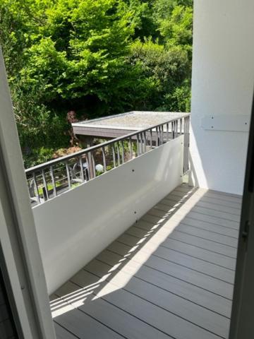 Appartement met Balkon en Uitzicht op het Kasteel