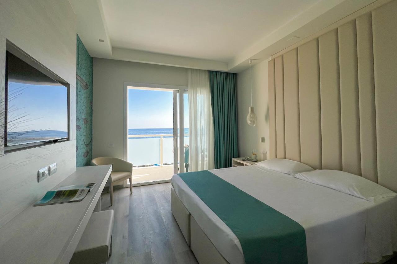 Superior Double or Twin Room Balcony Sea View