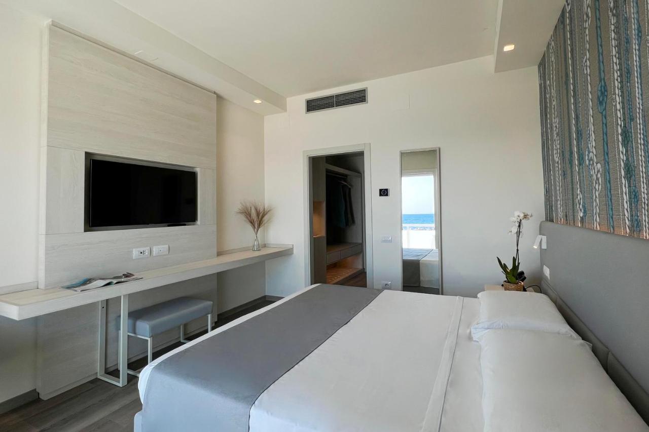 Superior Double or Twin Room Balcony Sea View