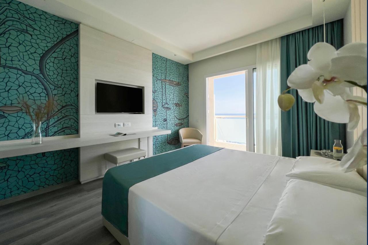 Superior Double or Twin Room Balcony Sea View