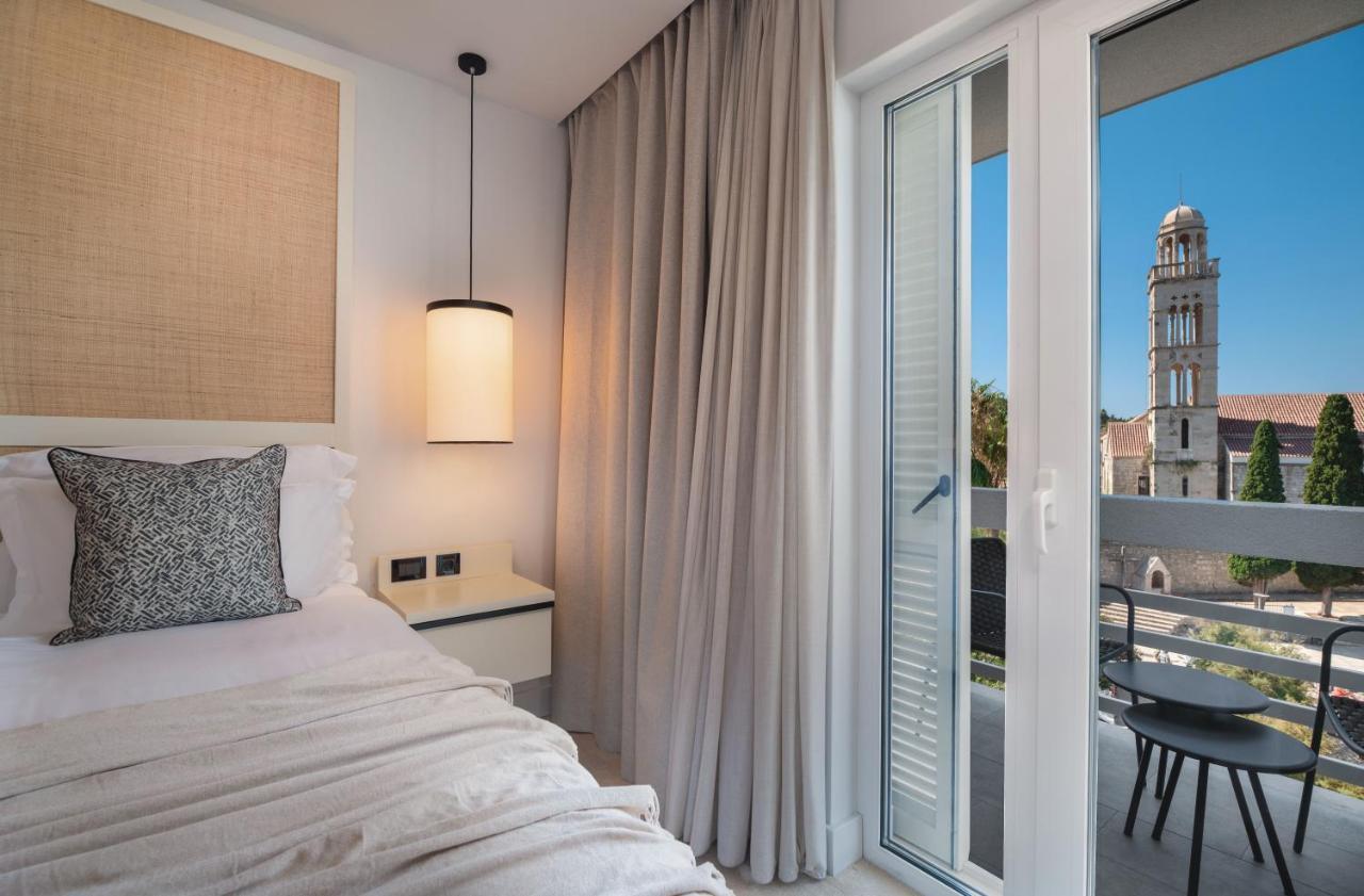 Double Room with Balcony and Sea View