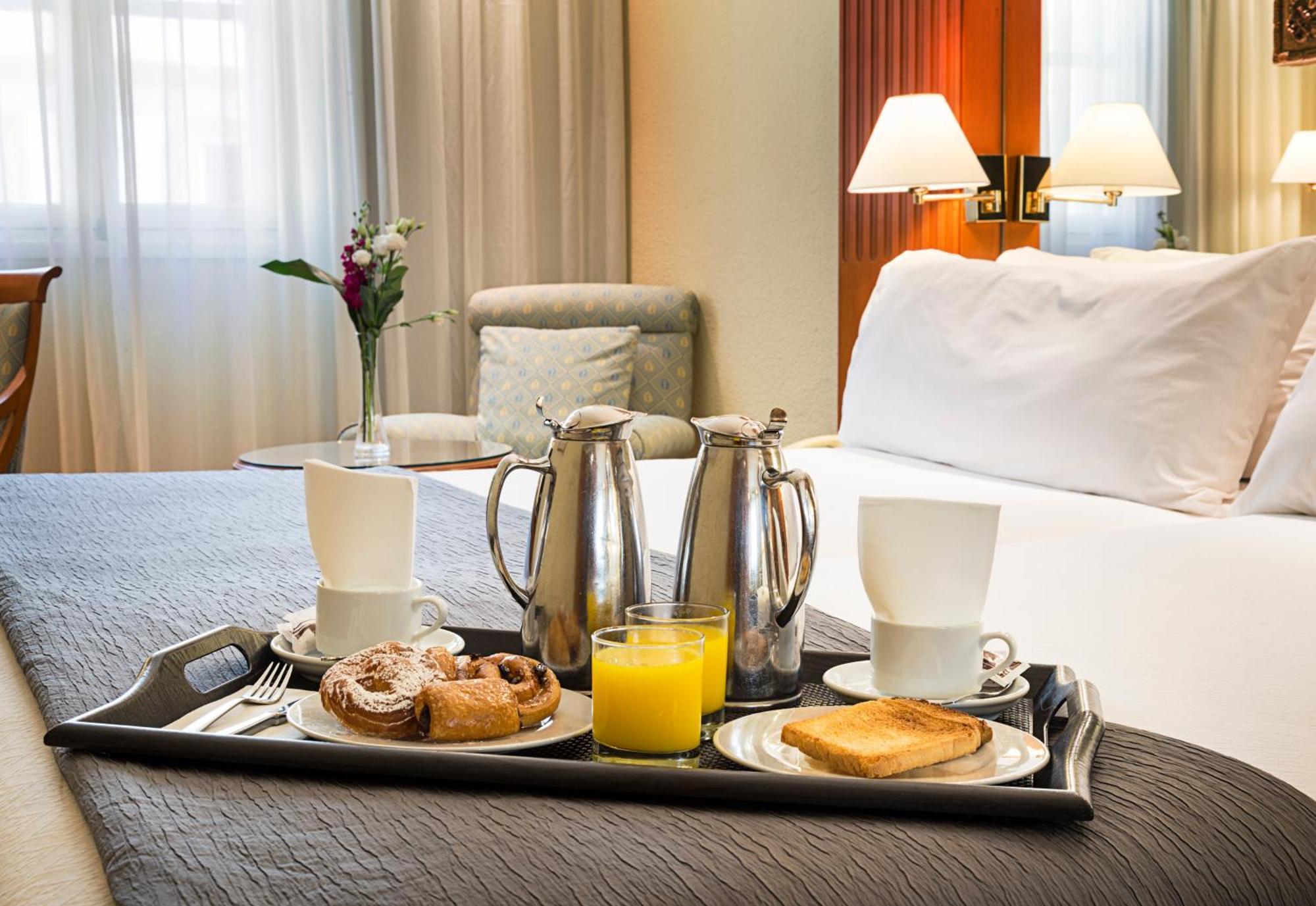 Double or Twin Room,1407692177:JPEG