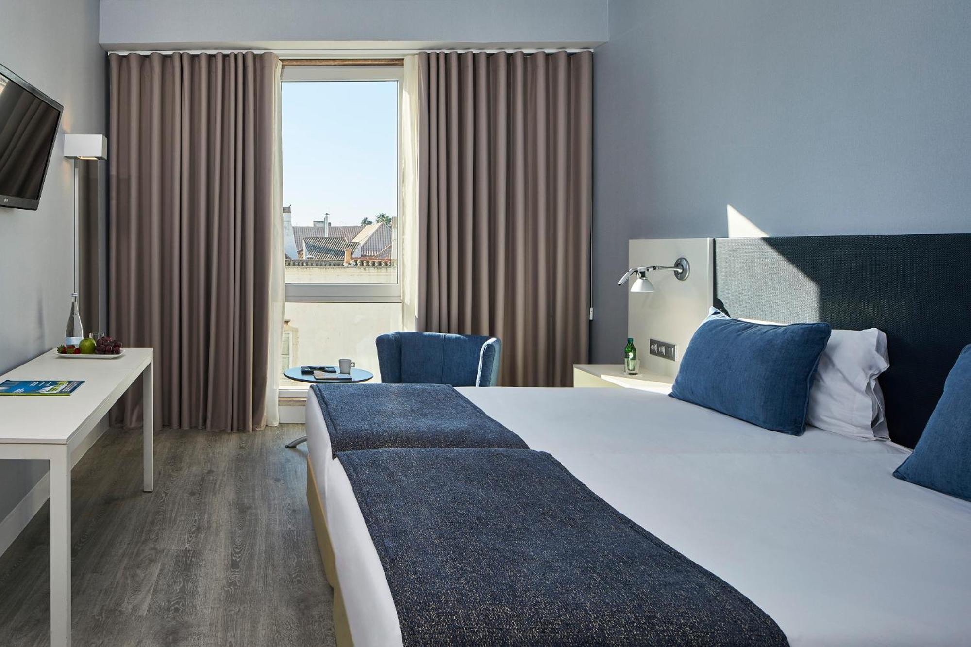 Double or Twin Room,1274491912:JPEG