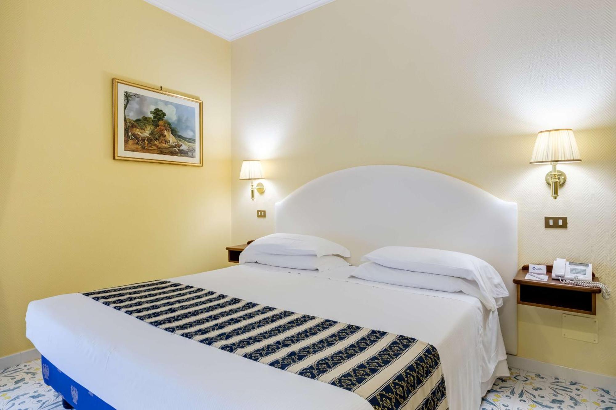 Habitación Doble Económica - 1 cama grande