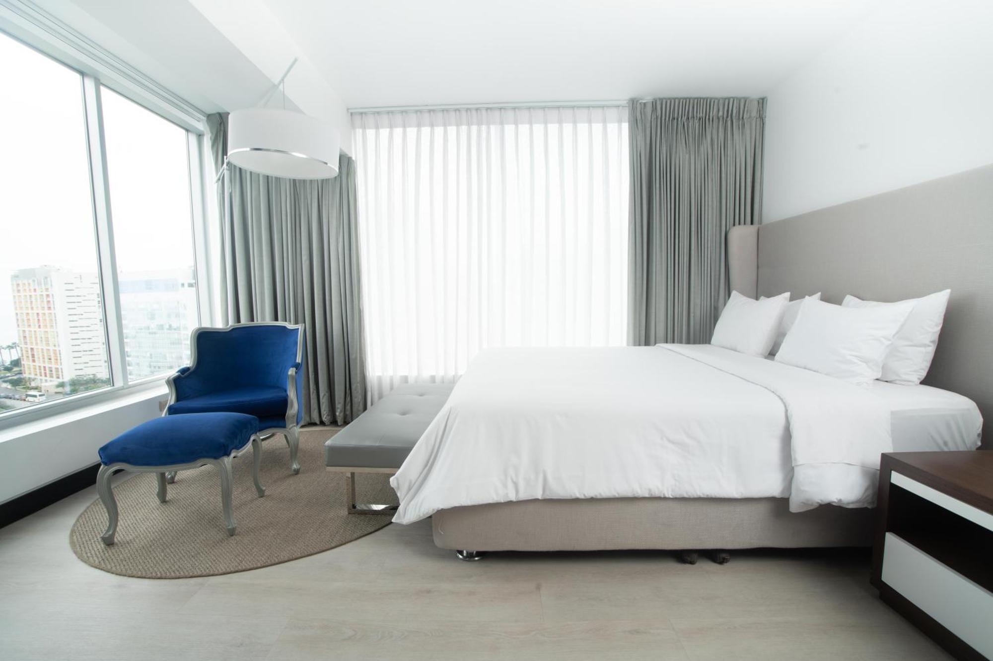 Quarto Premium com Cama Queen-size