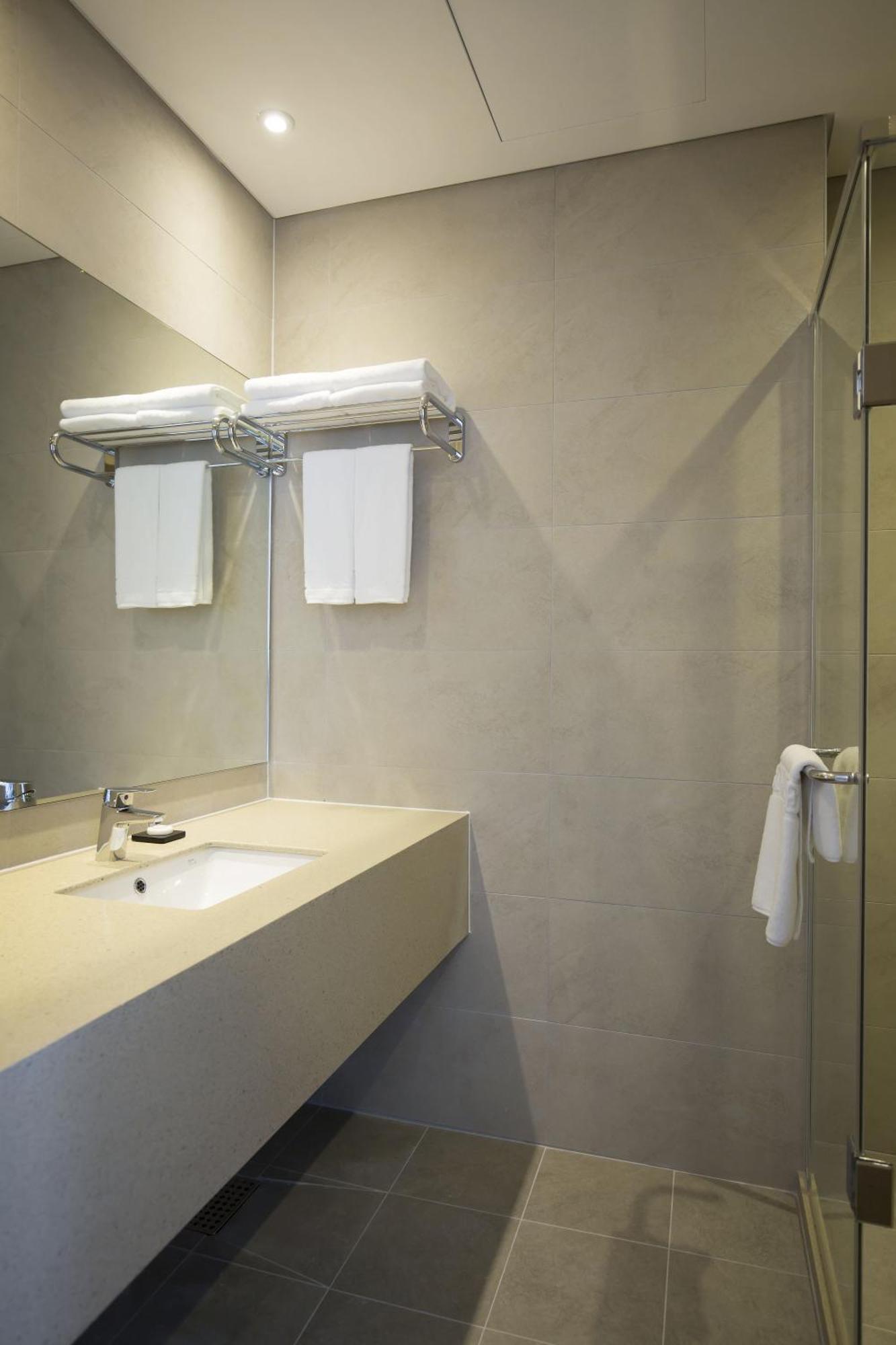 Standard Double Room with Partial Sea View